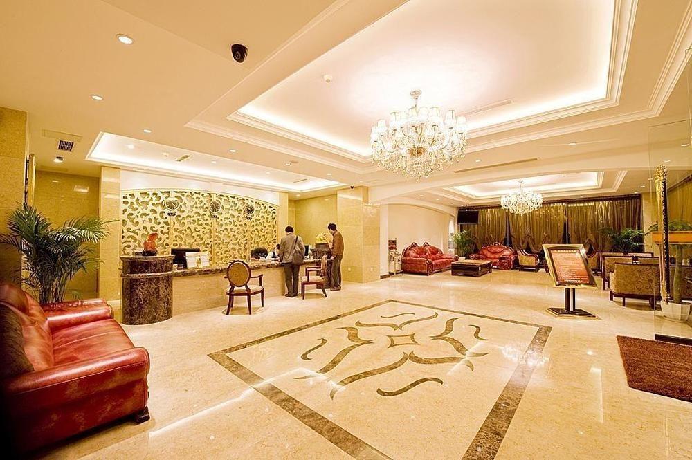 Dragon Hotel Chongqing Exterior foto